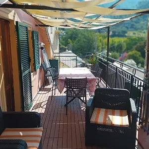  Appartamento Delizioso Attico Con Ampio Terrazzo E Garage A Due Passi Dal Mare E Dalle Cinqueterre Lt-0485
